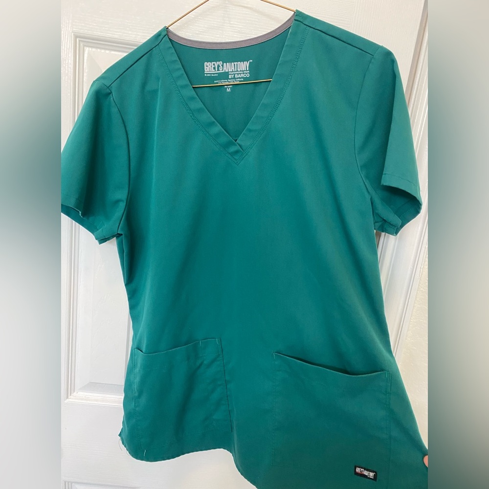 Greys anatomy scrub top